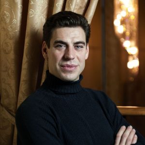 Дмитрий Дюжев