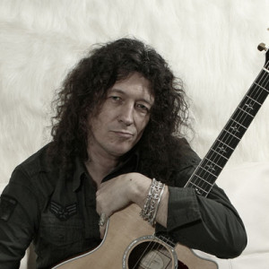 Сергей Галанин, Серьга