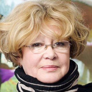 Марина Неёлова