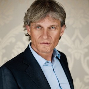 Олег Тиньков