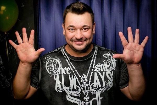 Клип «Малыш» группы «Руки вверх» — в лидерах