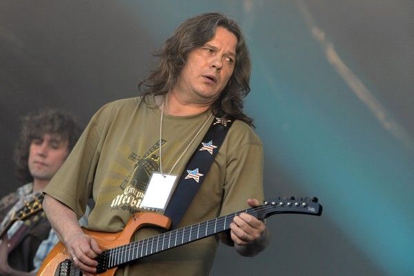 Чиграков и Плотников перепели «Еду, еду…»